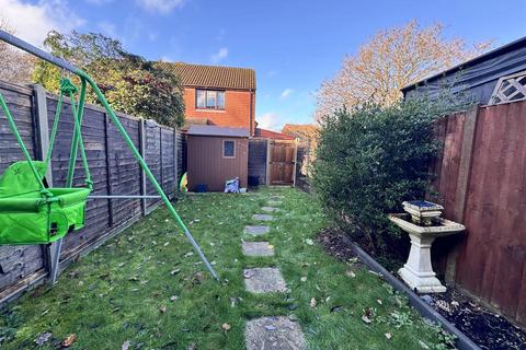 undefined, Brook Gardens, Farnborough