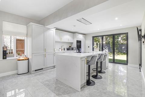 16 Cambridge Road, Ely, CB7 4HL