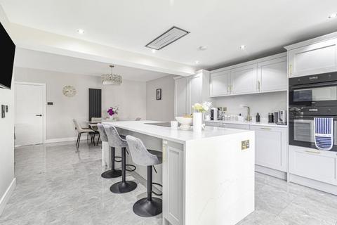 16 Cambridge Road, Ely, CB7 4HL