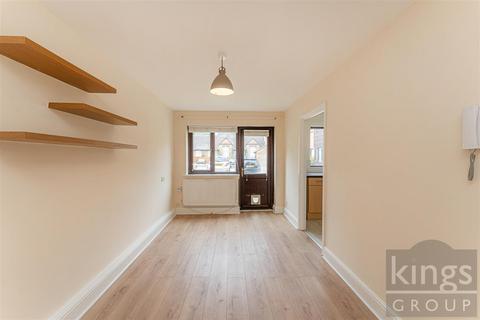 1 bedroom flat for sale, Verulam Avenue, London