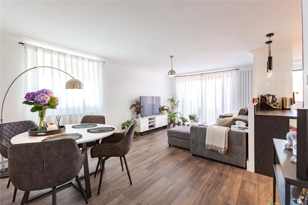 Lounge/Diner