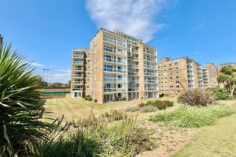 2 bedroom apartment for sale, West Parade , Bexhill On Sea, TN39