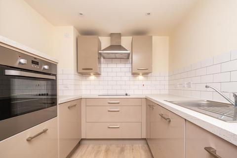 1 bedroom penthouse for sale, Cheam Road, Sutton SM1