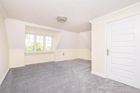 1 bedroom penthouse for sale, Cheam Road, Sutton SM1