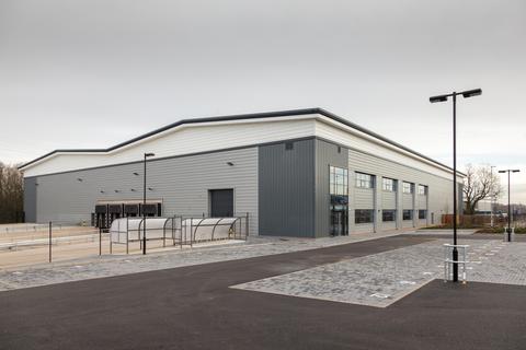 Warehouse to rent, Cranbrook Way Solihull B90 4GT