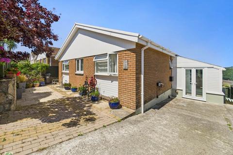 19 Penarth, Looe, PL13 2QW