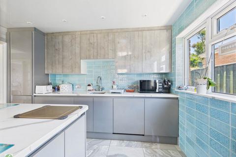 19 Penarth, Looe, PL13 2QW