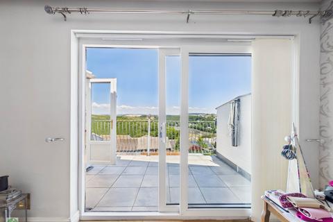 19 Penarth, Looe, PL13 2QW
