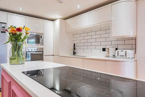 4 bedroom country house for sale, The Briars, Sherfield-on-Loddon