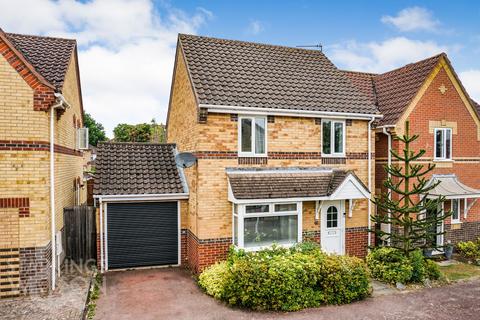 60 Association Way, Thorpe St Andrew, Norwich, NR7 0TQ