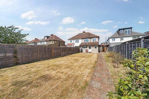 3 bedroom semi-detached house for sale, Oxford Road, Gerrards Cross, Buckinghamshire, SL9