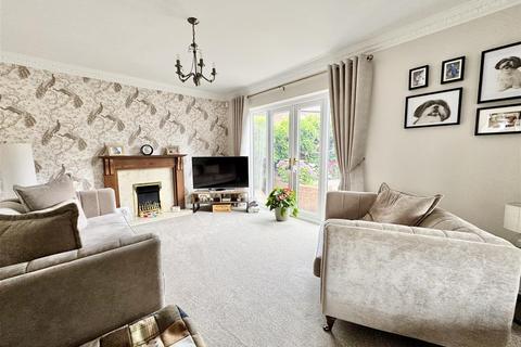 3 bedroom detached bungalow for sale, Kingsway, Mapplewell, Barnsley