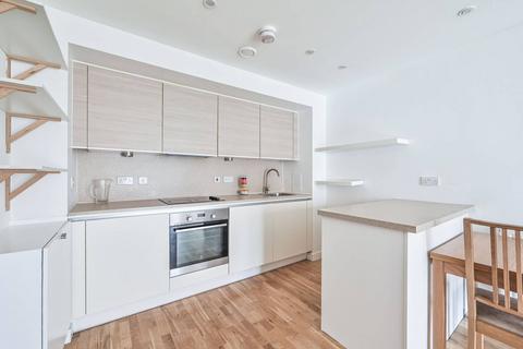 2 bedroom flat for sale, Shearwater Drive, Hendon, London, NW9