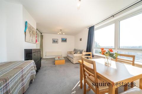 1 bedroom flat for sale, Pelham Court, Hemel Hempstead, HP2