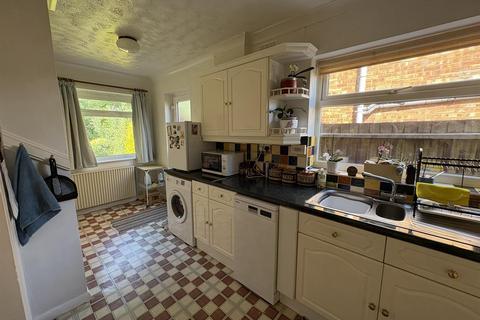 13 Castle Hill, Daventry, NN11 4AQ