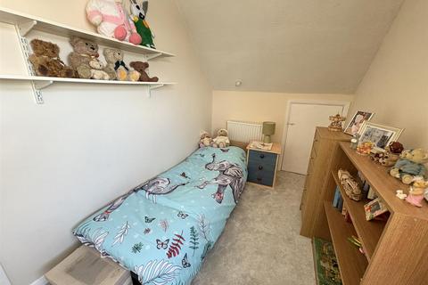 13 Castle Hill, Daventry, NN11 4AQ