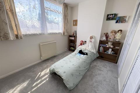 13 Castle Hill, Daventry, NN11 4AQ
