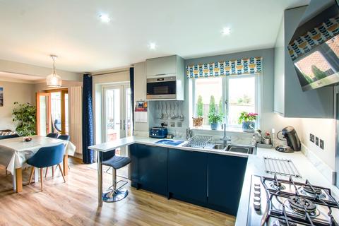 undefined, Arlington Close, Yeovil