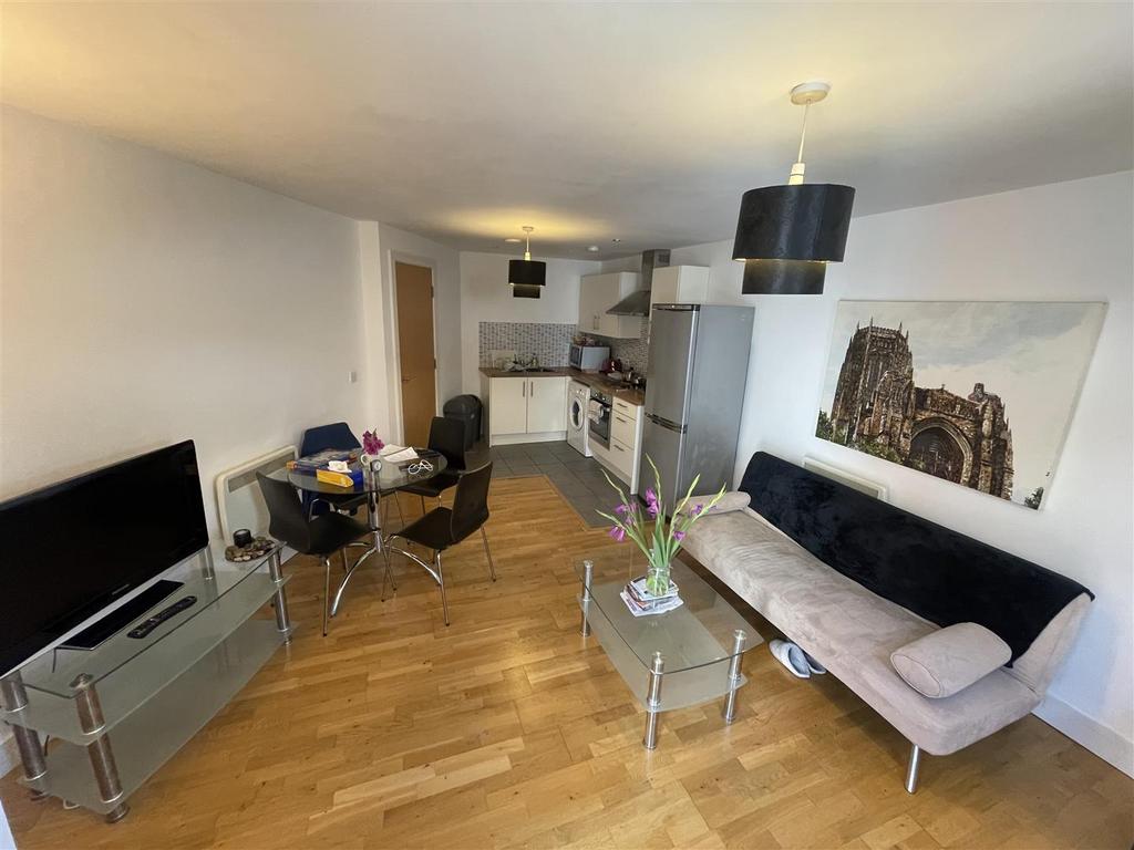 Kitchen/Lounge