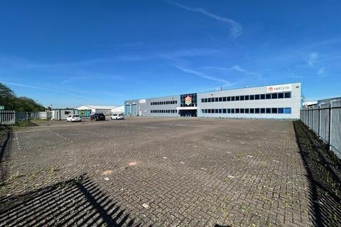 Distribution warehouse to rent, 1 First Ave Sutton Coldfield B76 1BA