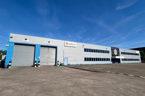 Distribution warehouse to rent, 1 First Ave Sutton Coldfield B76 1BA