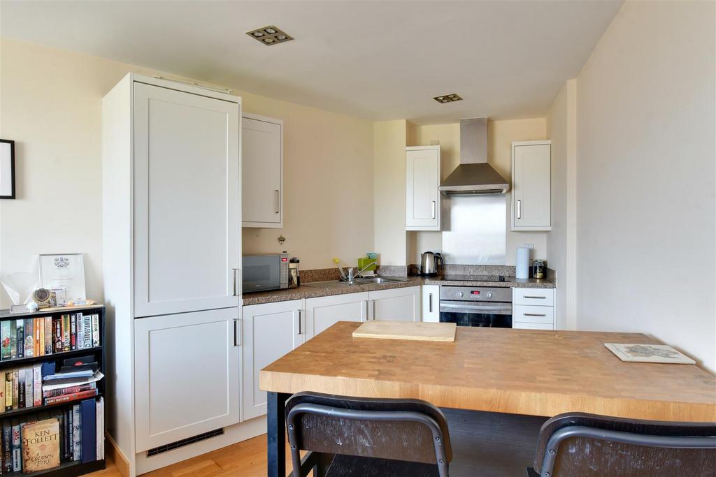 Kitchen 3.jpg