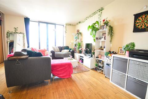 2 bedroom apartment for sale, St Georges Island, Kelsoe Place M15
