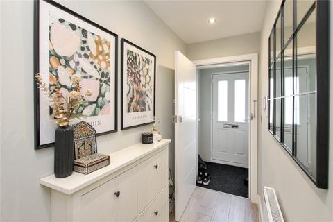 3 Flora Mews, London, SE18 2AL
