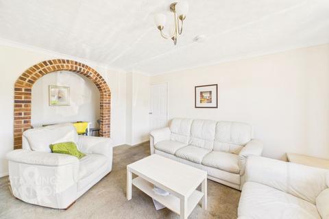 6 bedroom link detached house for sale, The Hedgerows, Norwich