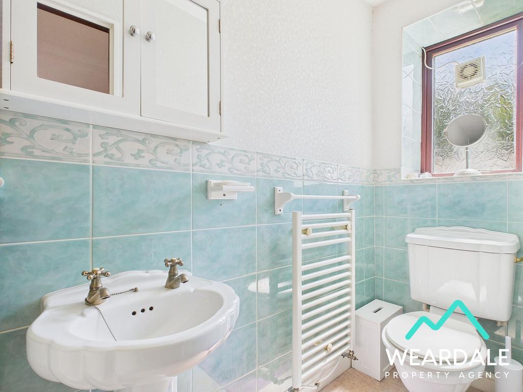 Bedroom 1 En-suite