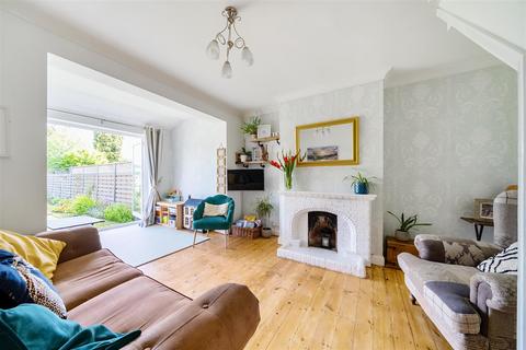 4 bedroom semi-detached house for sale, Southborough Lane, Bromley