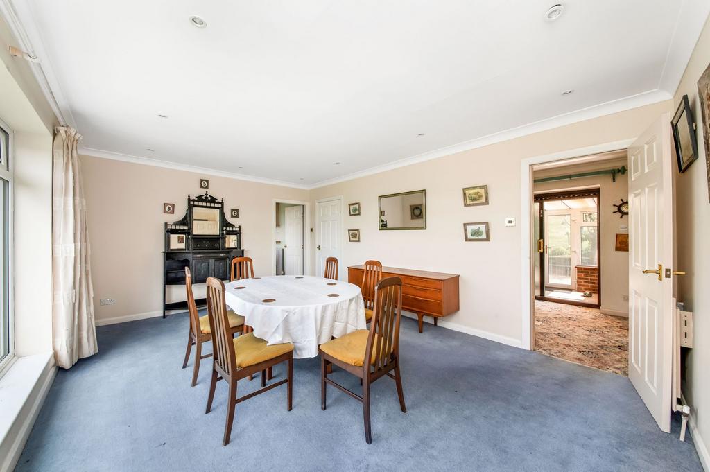 Formal dining room