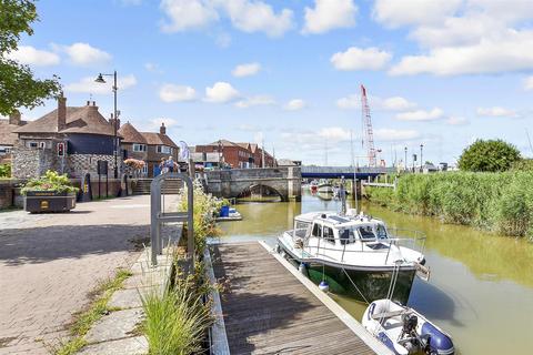 undefined, Upper Strand Street, Sandwich, Kent