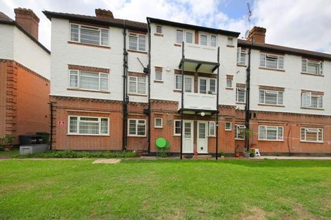 3 bedroom apartment for sale, Churchview Road, Twickenham, TW2