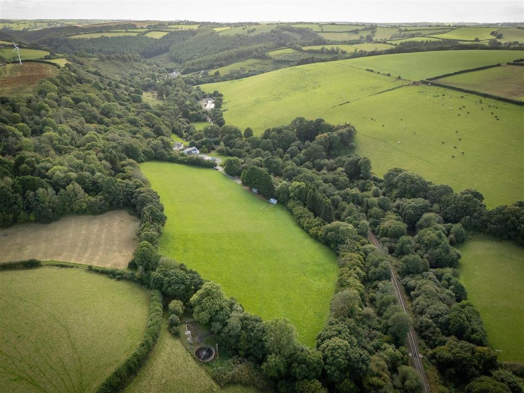 Parry Landlooe Bridge Farm-94.jpg