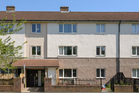 2 bedroom flat for sale, West Farm Avenue, Newcastle upon Tyne NE12