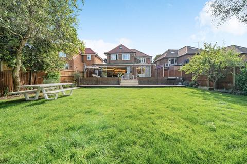 76 The Ridings, London, W5 3DR