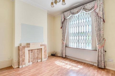 4 bedroom terraced house for sale, Lorrimore Road, Kennington, London, SE17