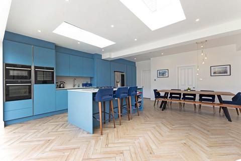 4 bedroom semi-detached house for sale, Niagara Avenue, Northfields, Ealing, W5