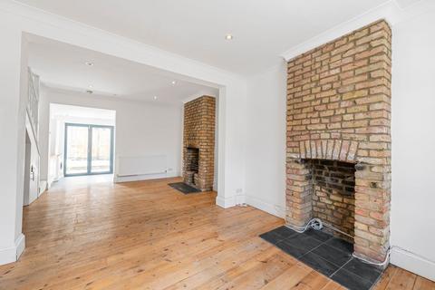 1 Groton Road, London, SW18 4ER