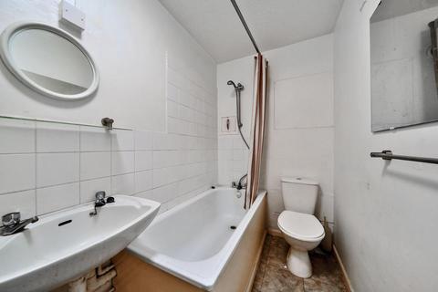 undefined, Staines Upon Thames,  Middlesex,  TW19