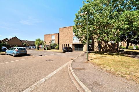 undefined, Staines Upon Thames,  Middlesex,  TW19