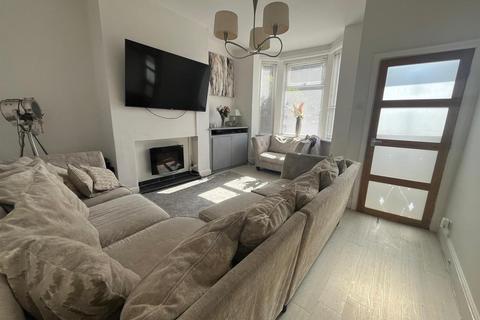 undefined, Oxford Road, Gee Cross, Hyde SK14