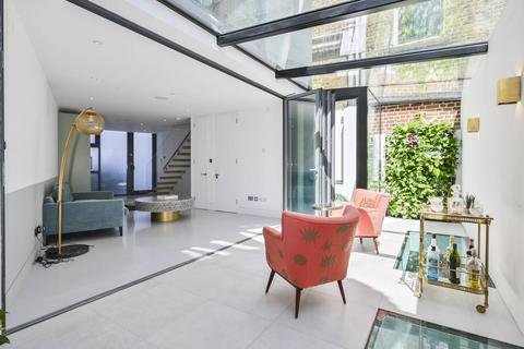 undefined, Elgin Avenue, Maida Vale, London, W9