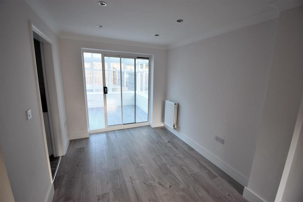 Lounge/ Dining room