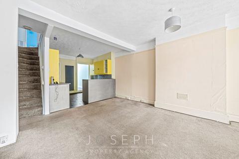 2 bedroom end of terrace house for sale, St. Johns Road, Ipswich, IP4