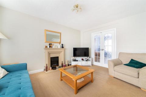 3 bedroom terraced house for sale, Lowbiggin, Newcastle Upon Tyne, NE5