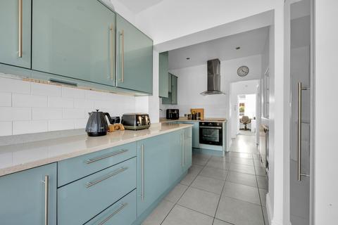 5 Mainridge Road, Chislehurst, BR7 6DN