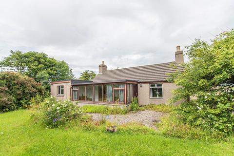 4 bedroom detached bungalow for sale, Ulbster, Lybster, Highland. KW2 6AA