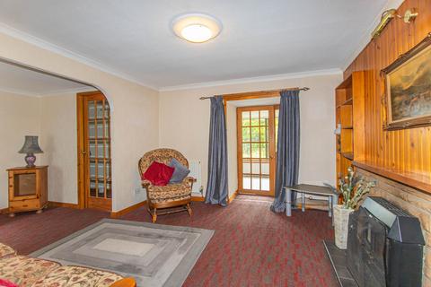4 bedroom detached bungalow for sale, Ulbster, Lybster, Highland. KW2 6AA